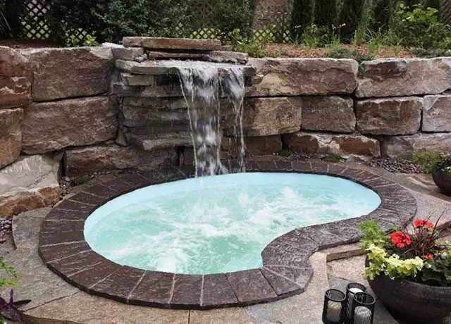 Custom Arizona Hot Tubs with a Waterfall Feature